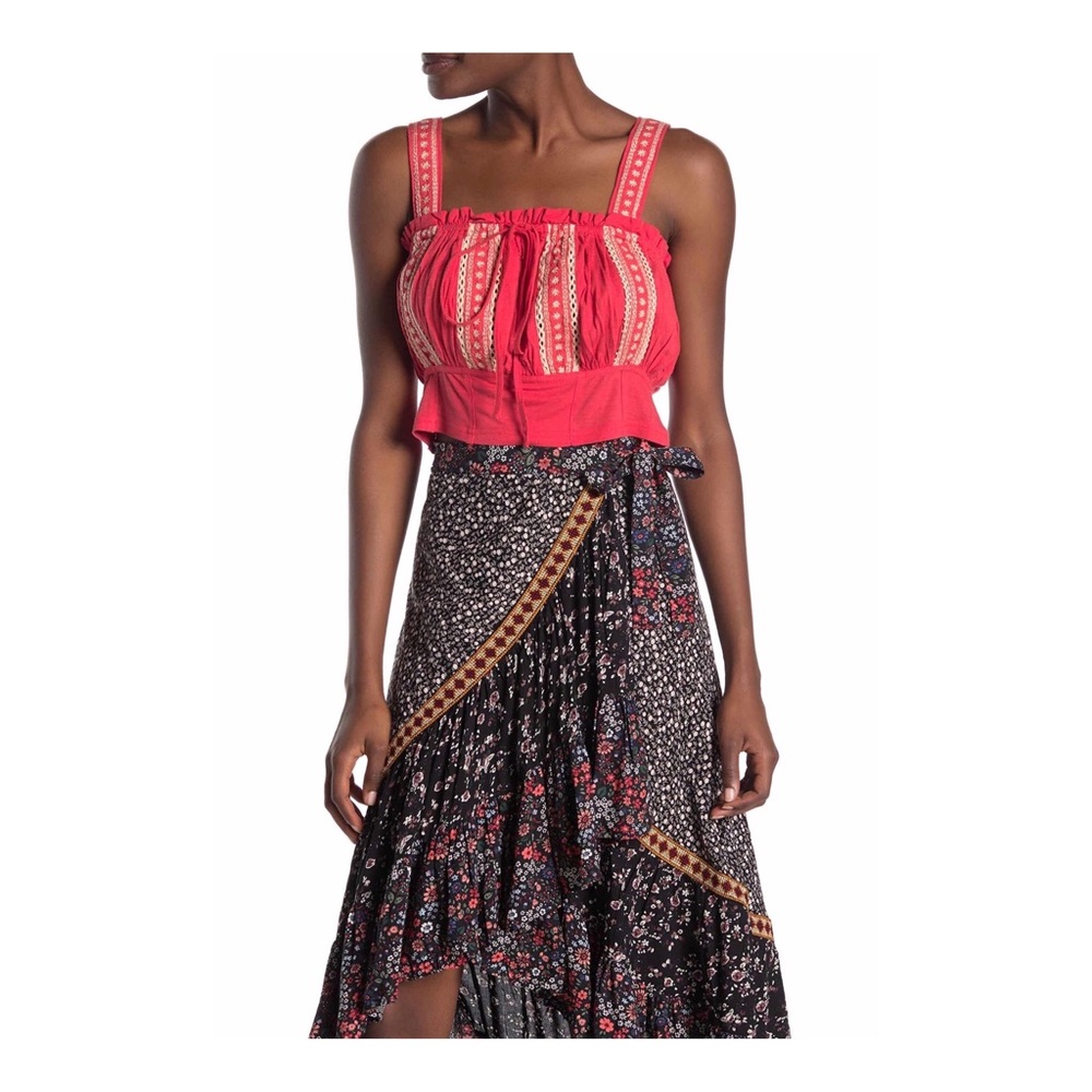 Free People Hill Top Crop - Picture 2 of 4